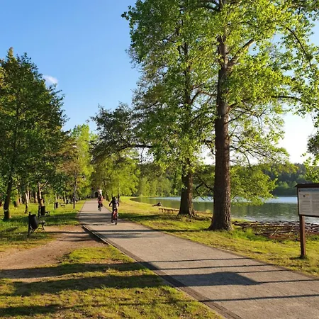 Przy Lesniczowce Nyaraló