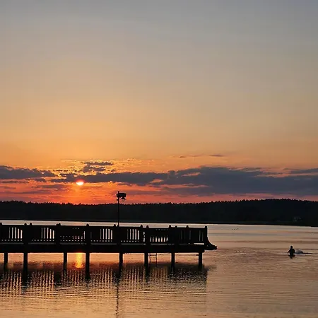 Przy Lesniczowce Nyaraló Wiele