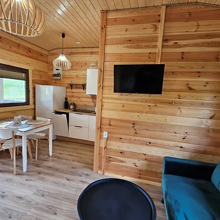 Przy Leśniczówce * Wiele