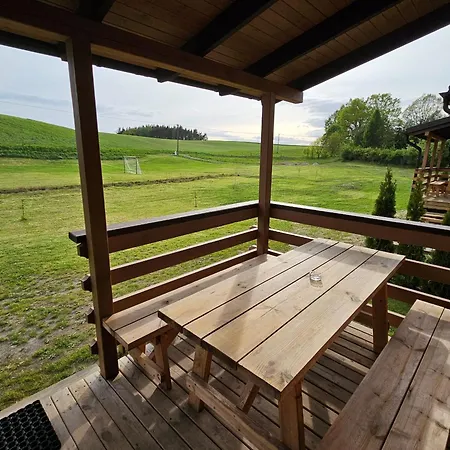 Przy Leśniczówce Wiele