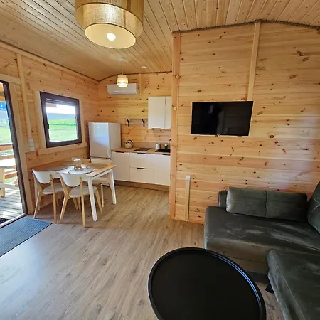 Przy Leśniczówce *