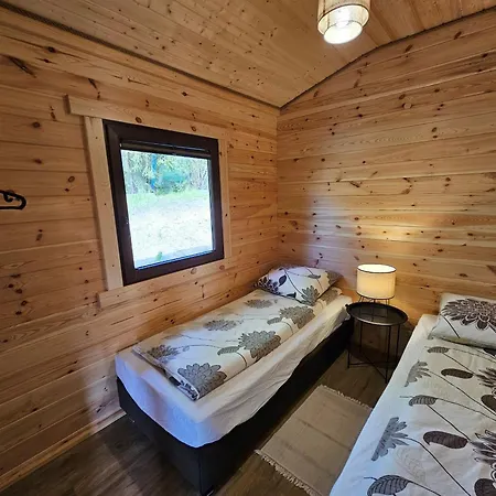 Przy Leśniczówce *