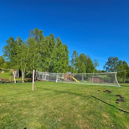 Przy Lesniczowce Nyaraló Wiele