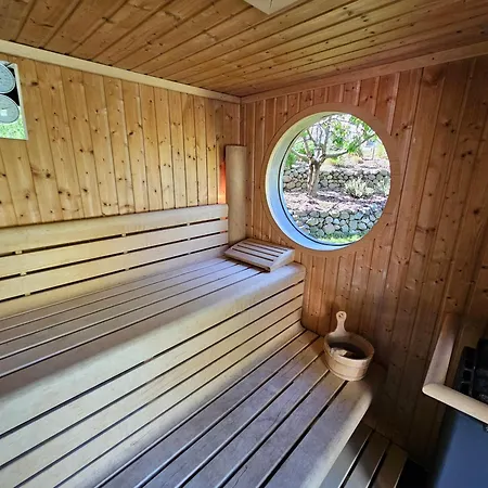 Nyaraló Przy Lesniczowce Wiele