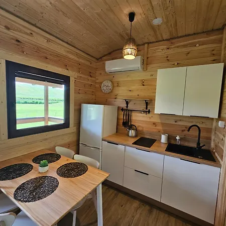 Dom wakacyjny Przy Leśniczówce *